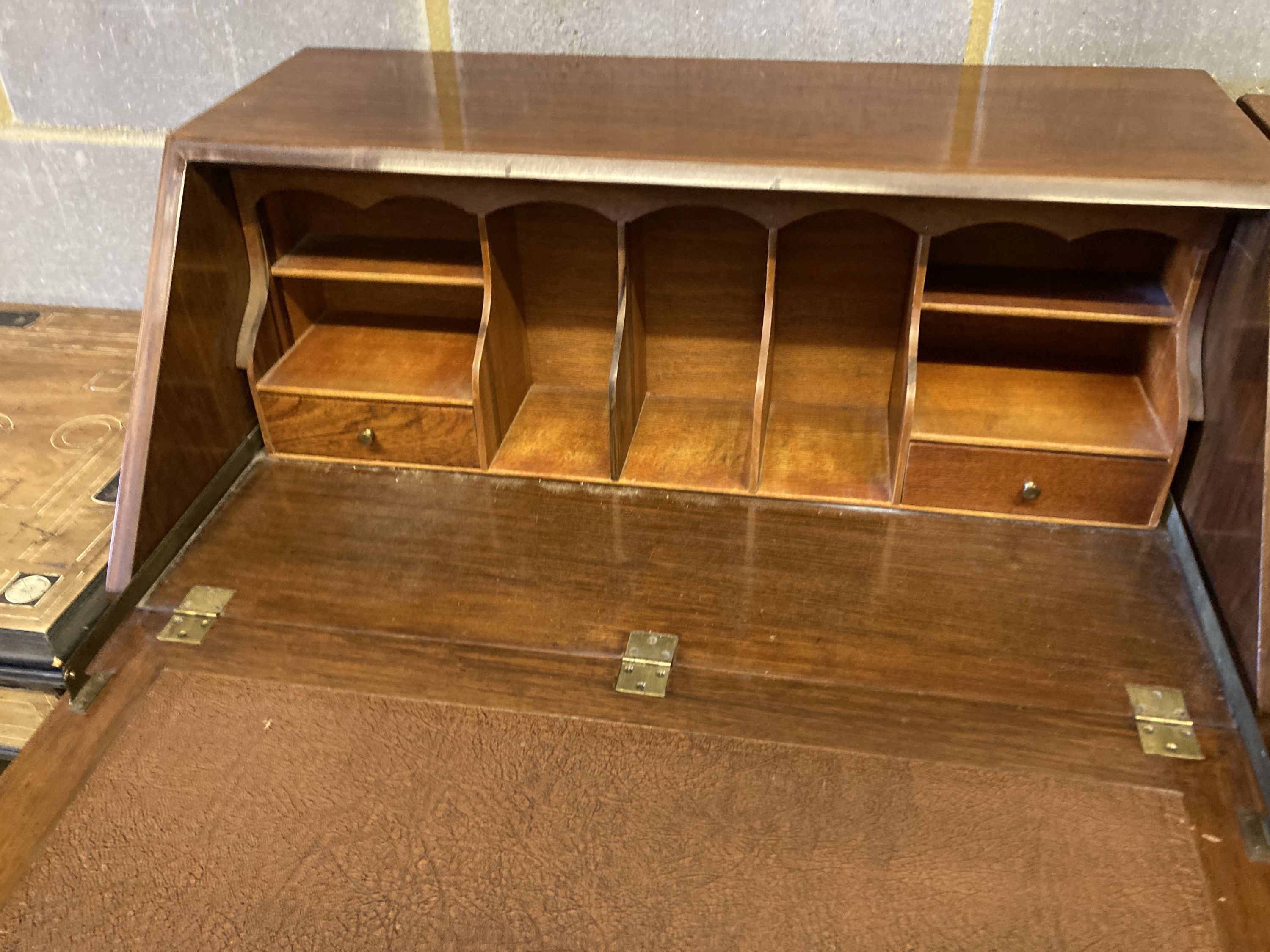 A Queen Anne style burr walnut bureau, width 76cm, depth 46cm, height 100cm